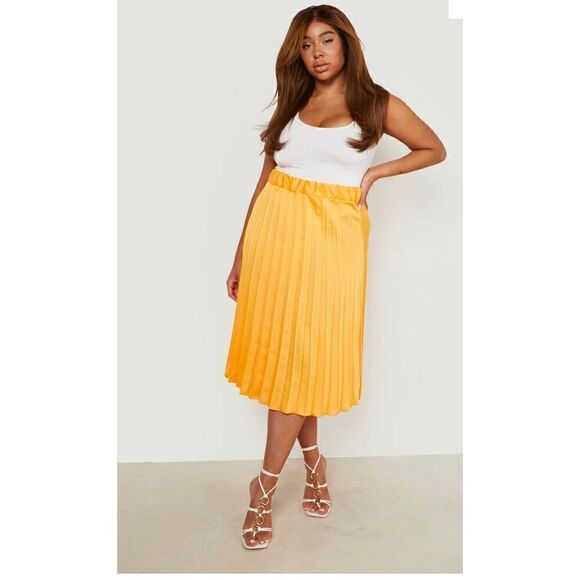 Boohoo Pleated Midi Skirt, SZ 6 - Picture 1 of 7